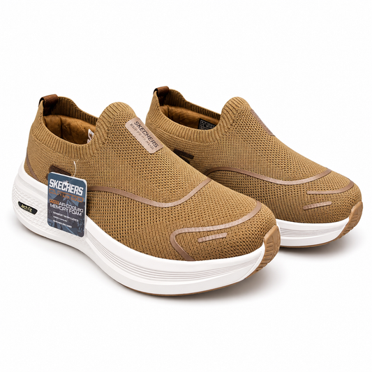 Ultra-Light Skechers with Air-Cooled Memory Foam