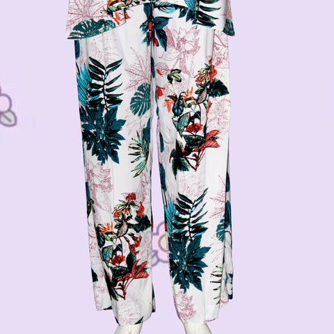 V Shaped Collar with Piping design (2Pcs Suit) lawn