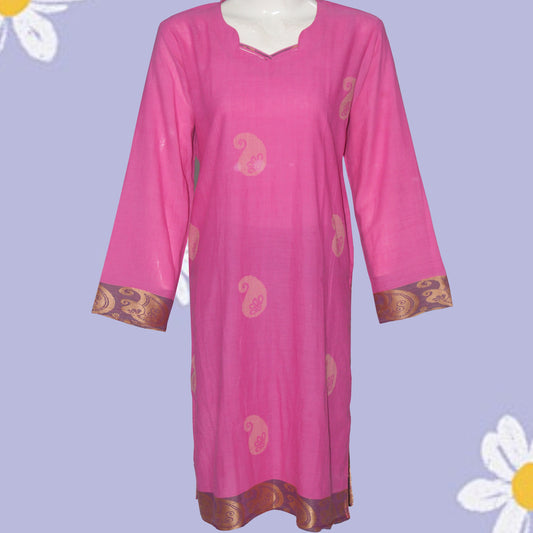 Kurti Patch & Piping design (0011) Lawn